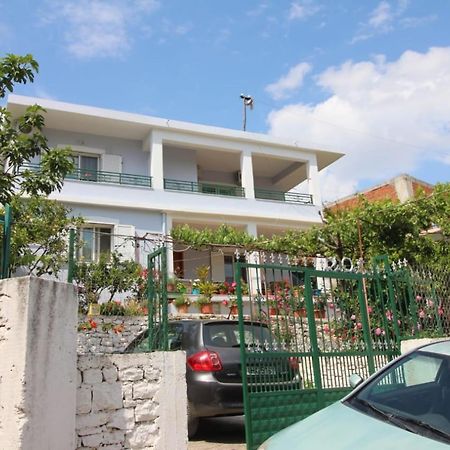 Meto Rooms Sarande Exterior photo