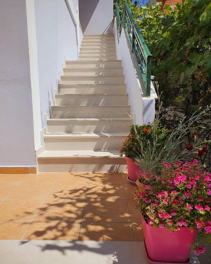 Meto Rooms Sarande Exterior photo