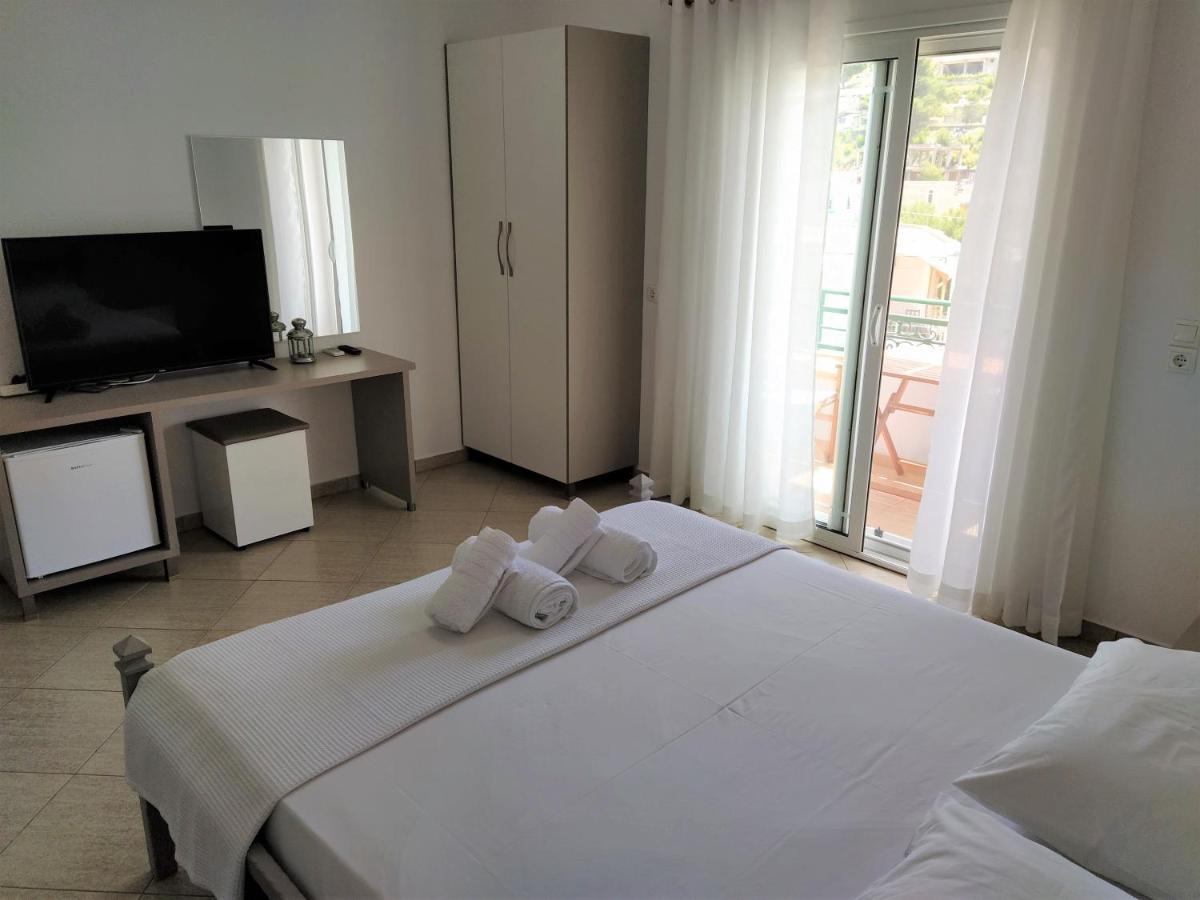 Meto Rooms Sarande Exterior photo