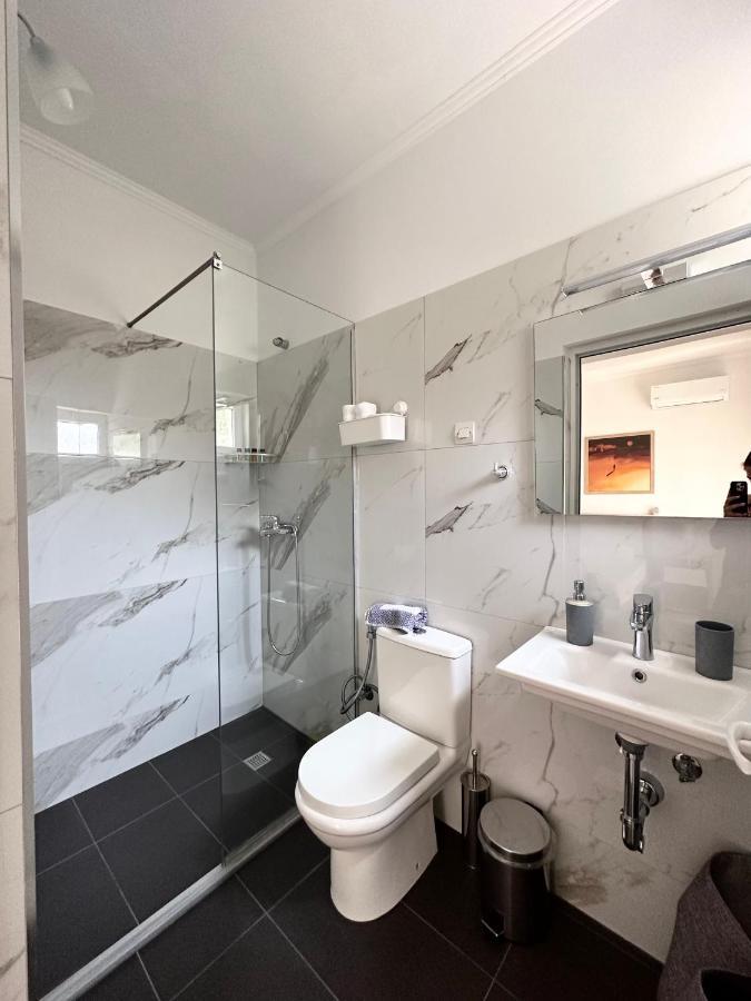 Meto Rooms Sarande Exterior photo