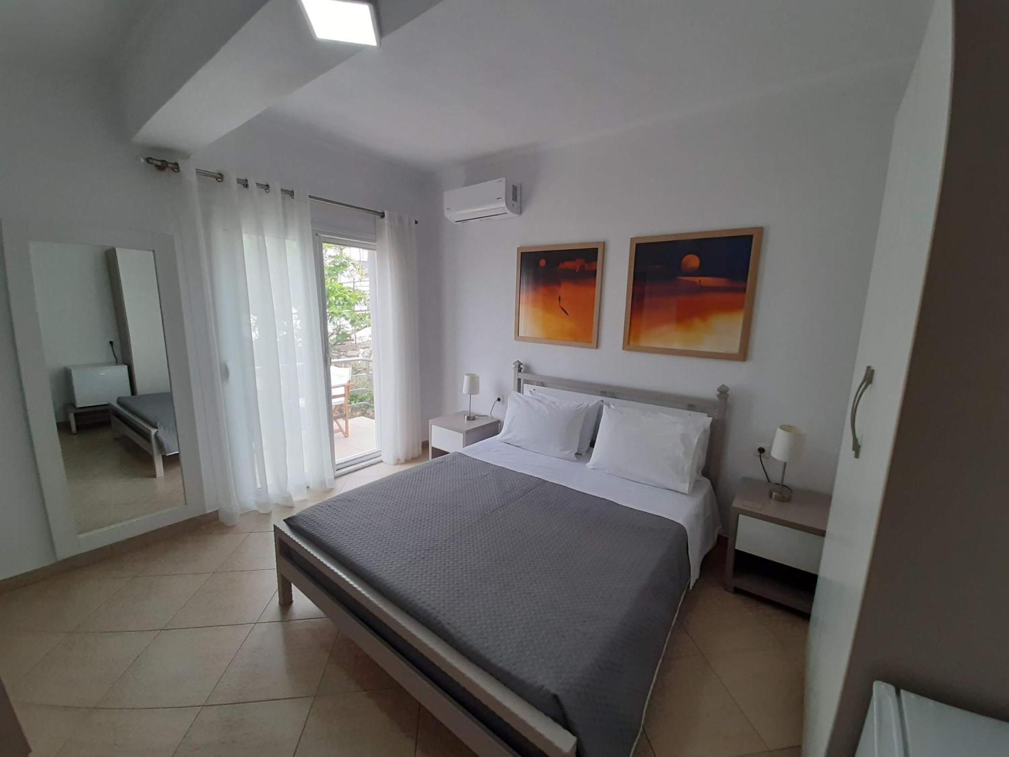 Meto Rooms Sarande Exterior photo